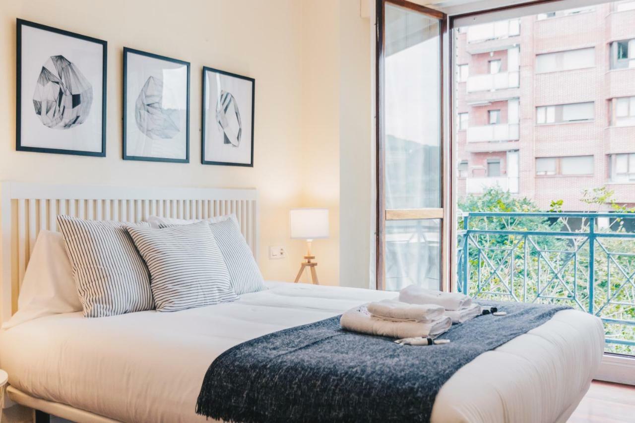 Sani Apartment By People Rentals ビルバオ エクステリア 写真