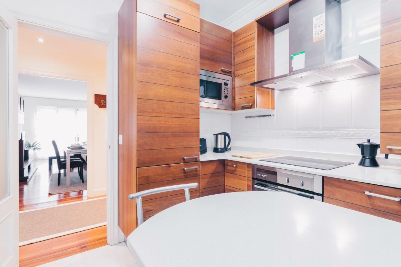 Sani Apartment By People Rentals ビルバオ エクステリア 写真