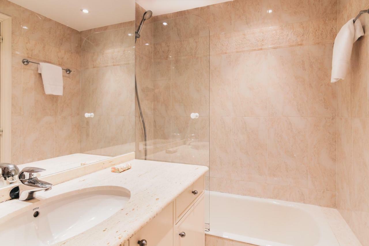 Sani Apartment By People Rentals ビルバオ エクステリア 写真